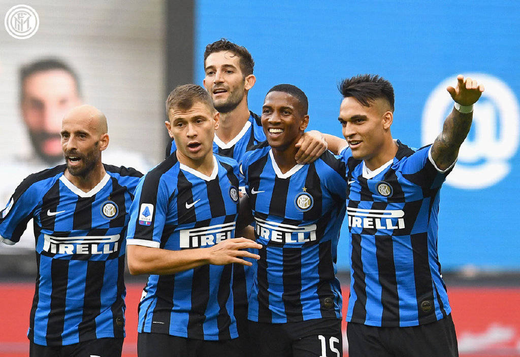 本球的长传 本球的长传